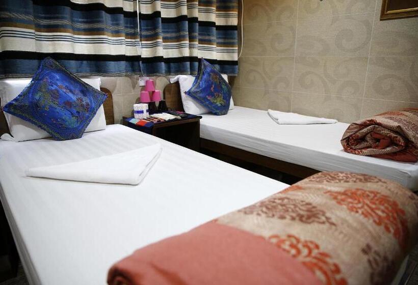 اتاق استاندارد, Legend Guest House