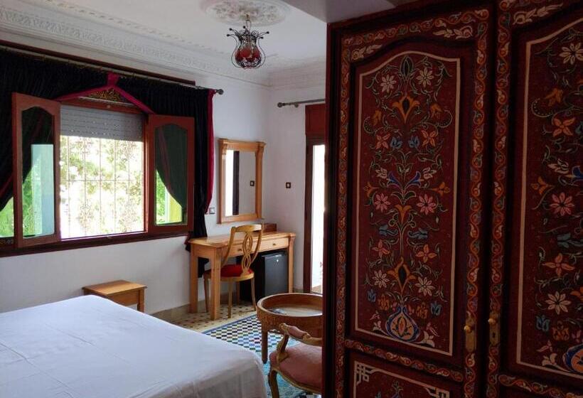 غرفة ديلوكس, Malabata Guest House