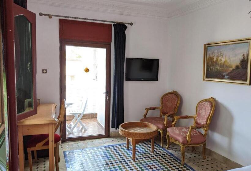 غرفة ديلوكس, Malabata Guest House