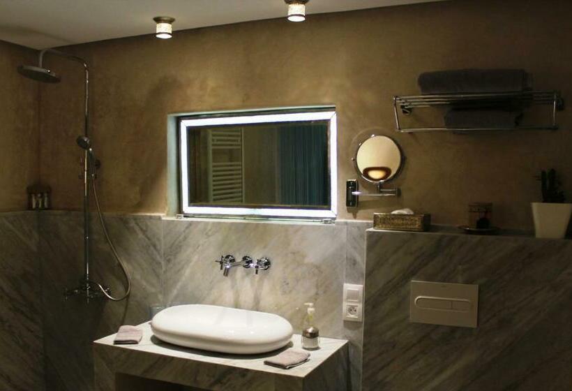 اتاق لوکس, Riad Kalaa 2