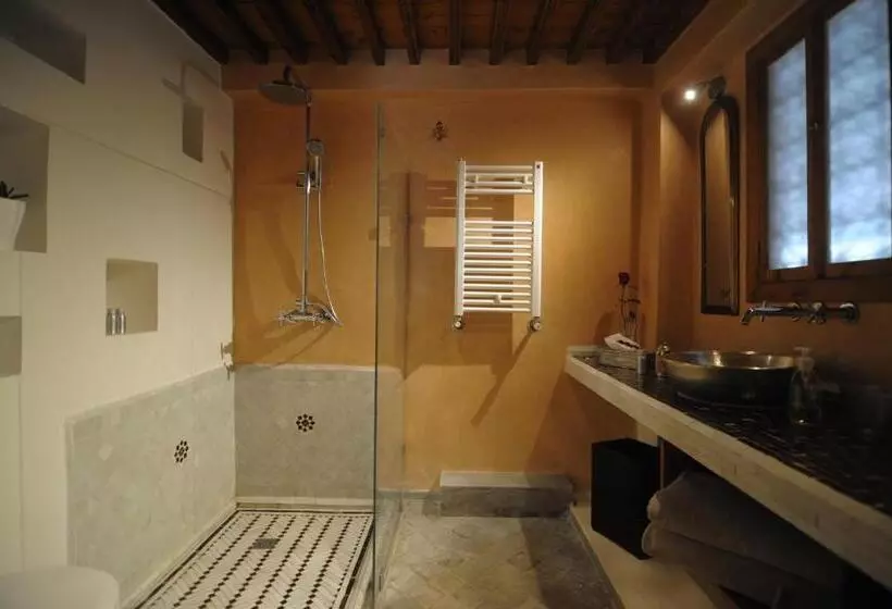 デラックスルーム, Riad Kalaa 2