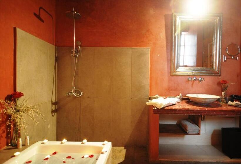 اتاق لوکس, Riad Kalaa 2