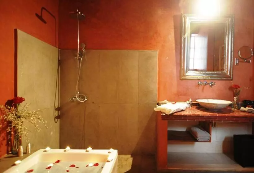 デラックスルーム, Riad Kalaa 2