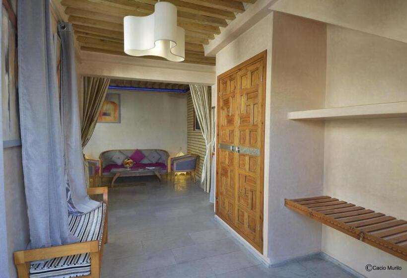 سوییت پرستیژ, Riad Kalaa 2