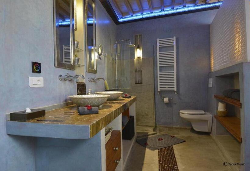 سوییت پرستیژ, Riad Kalaa 2