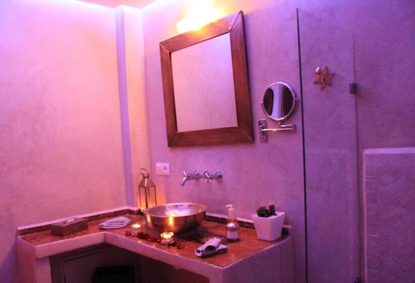 سوییت جونیور, Riad Kalaa 2