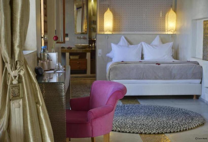 سوییت پرستیژ, Riad Kalaa 2