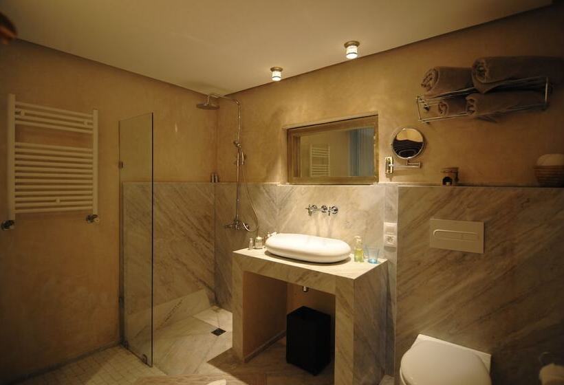 اتاق لوکس, Riad Kalaa 2