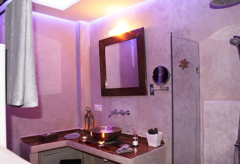 سوییت جونیور, Riad Kalaa 2