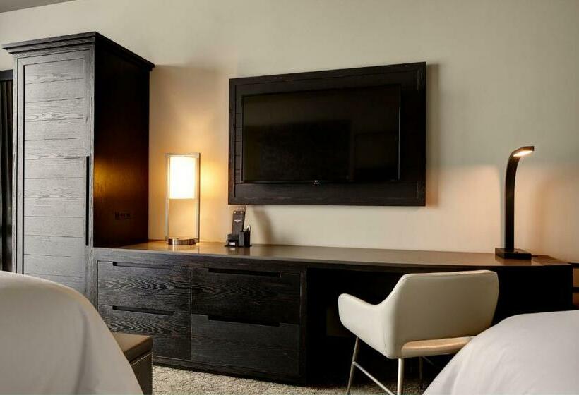غرفة قياسية سرير مزدوج, Archer Hotel Austin