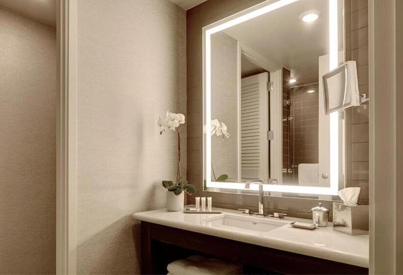 غرفة كلاسيكية سرير كينج, Archer Hotel Austin