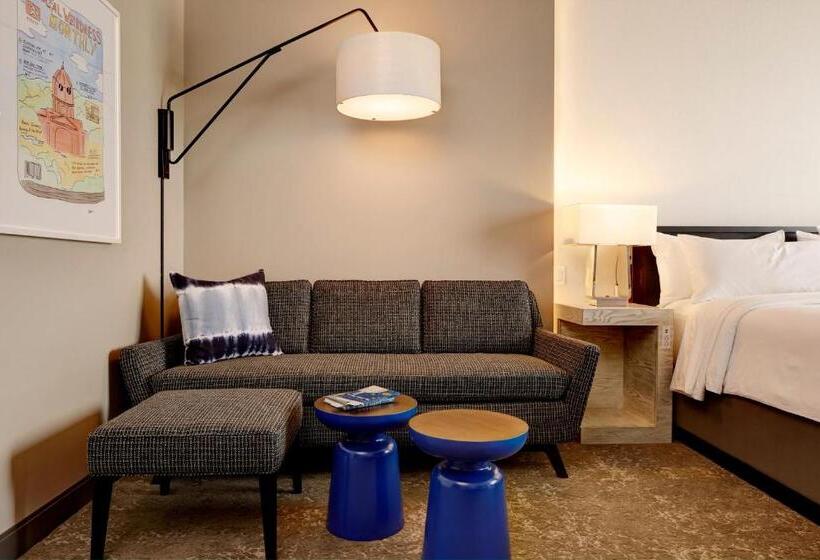 جناح لذوى الاحتياجات الخاصة, Archer Hotel Austin