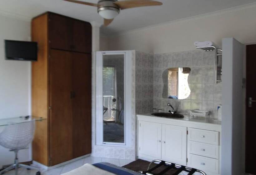 اتاق لوکس, Bluewater Beach Accommodation