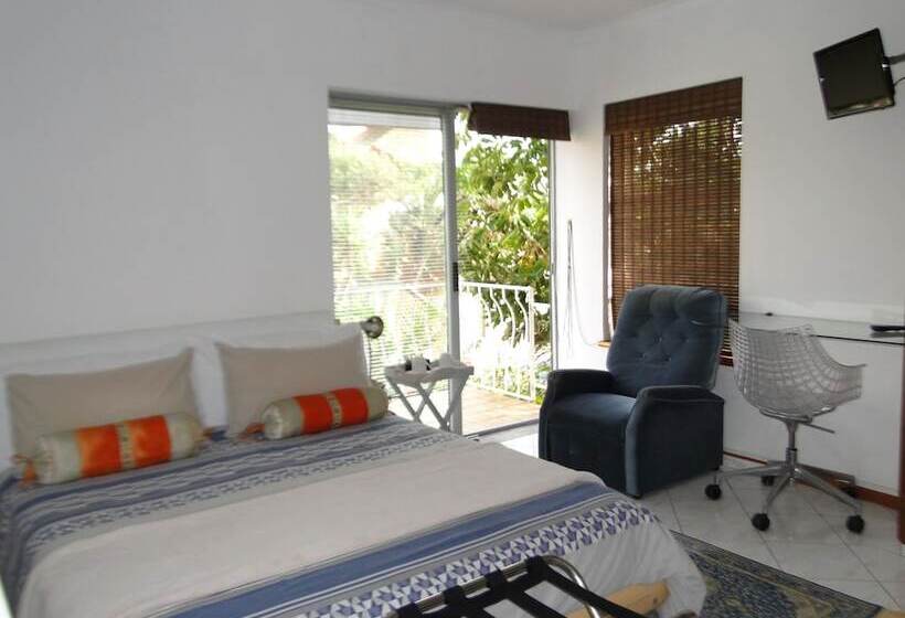 اتاق لوکس, Bluewater Beach Accommodation