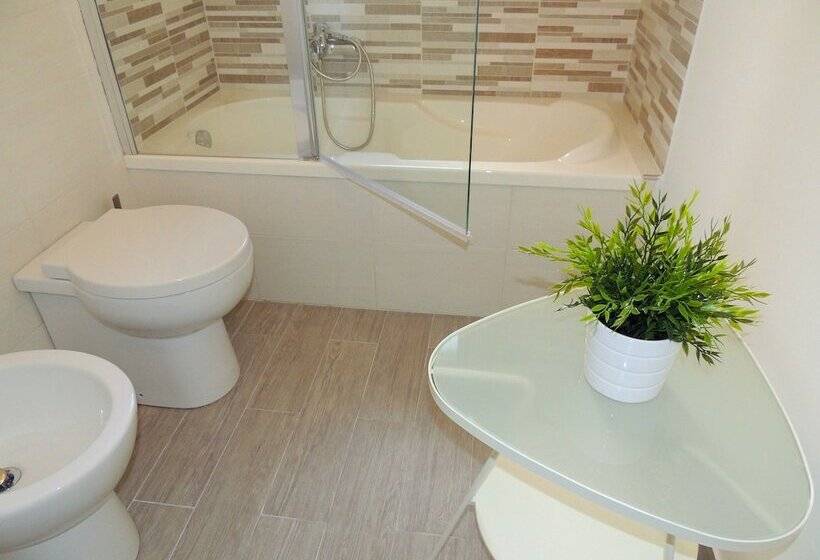 高级三人间, In Itinera