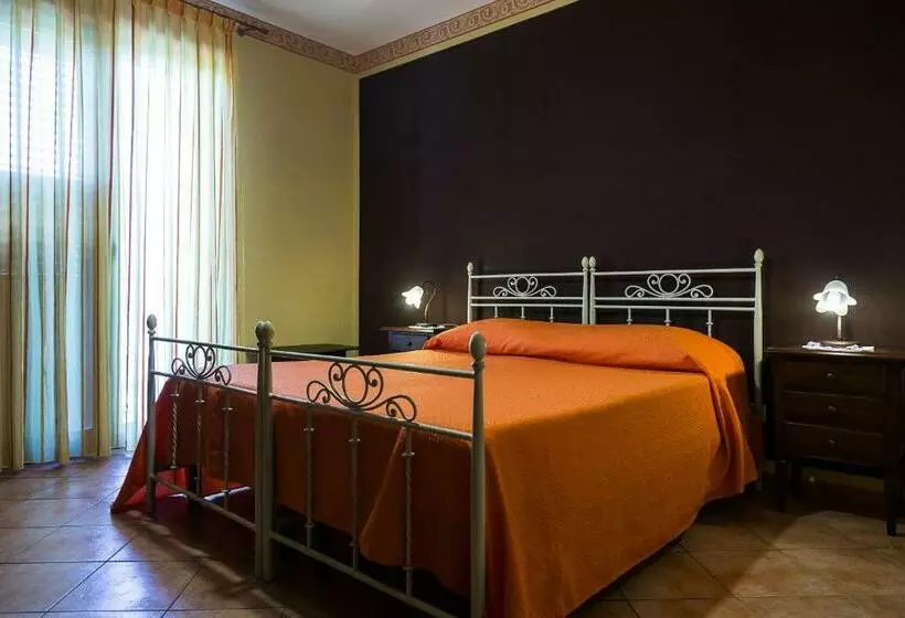 デラックスルーム, Bed And Breakfast Marina D Aspra