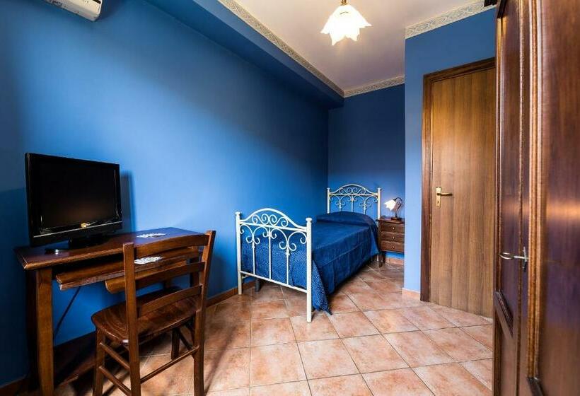 Семейный Номер, Bed And Breakfast Marina D Aspra