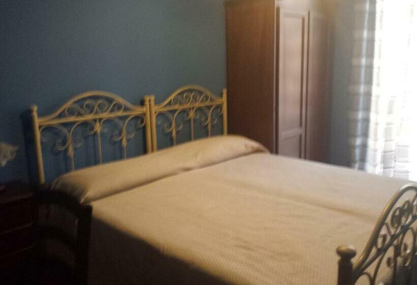 Семейный Номер, Bed And Breakfast Marina D Aspra