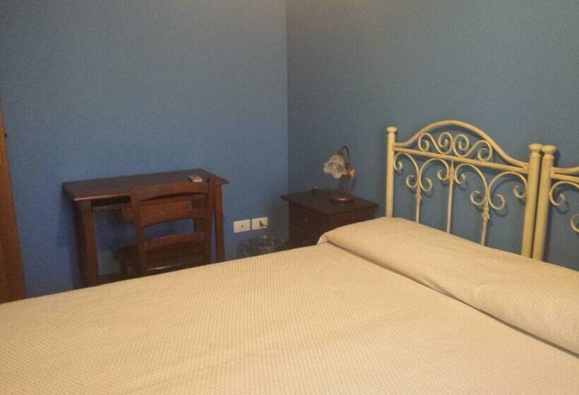 Семейный Номер, Bed And Breakfast Marina D Aspra