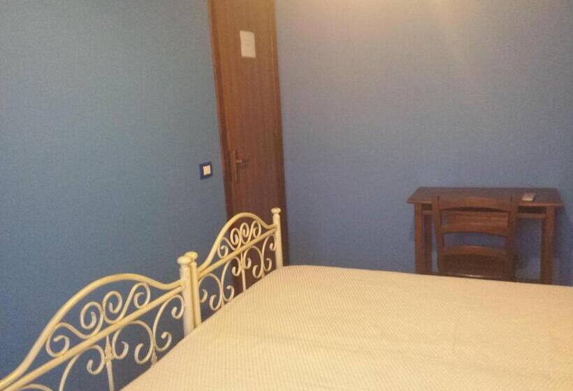 Семейный Номер, Bed And Breakfast Marina D Aspra