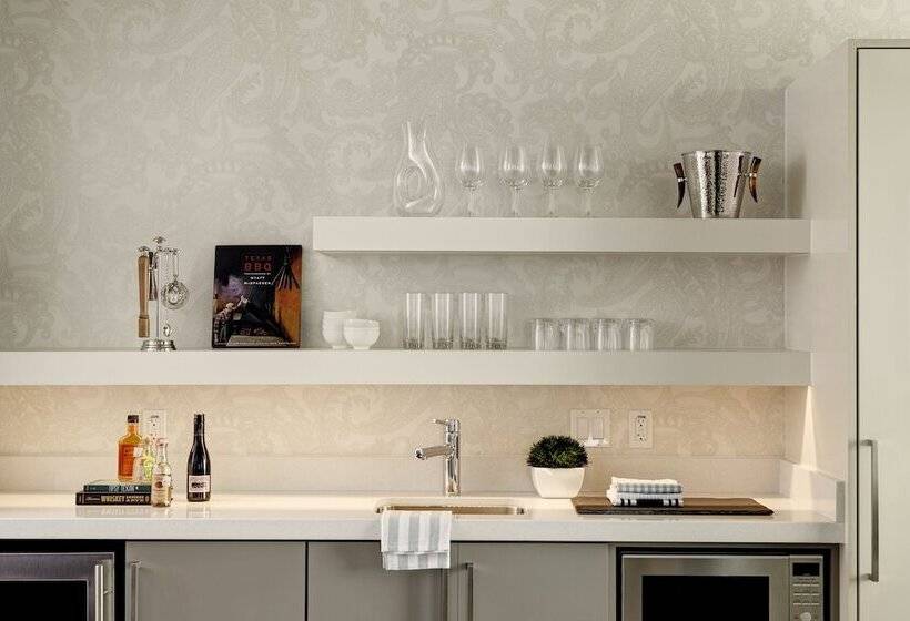 غرفة قياسية, Archer Hotel Austin