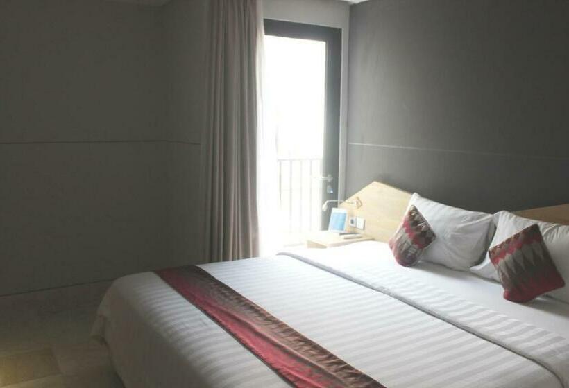 スーペリアールーム, D Max Hotel & Convention Lombok