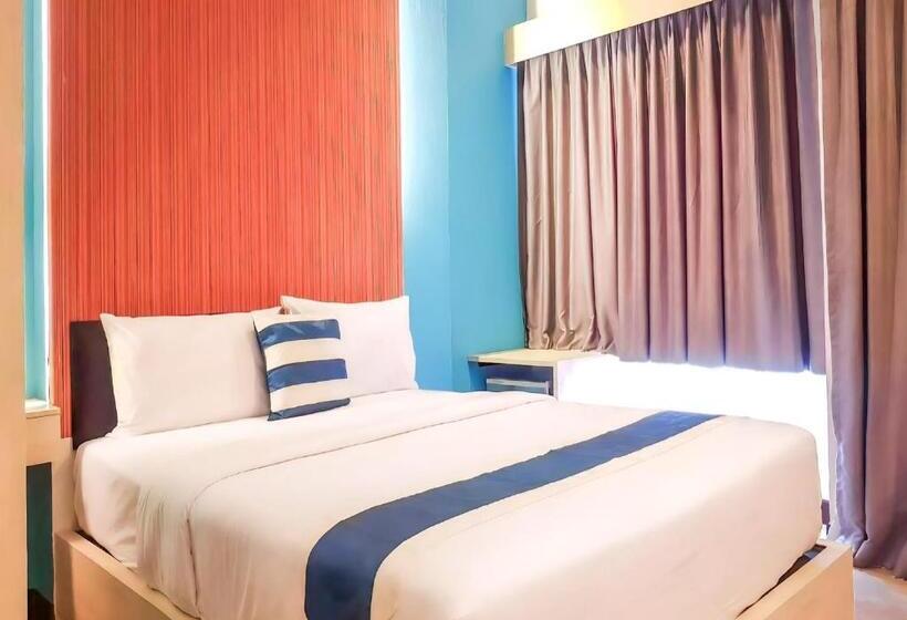 Quarto Deluxe com Sacada, Icheck Inn Chill Patong