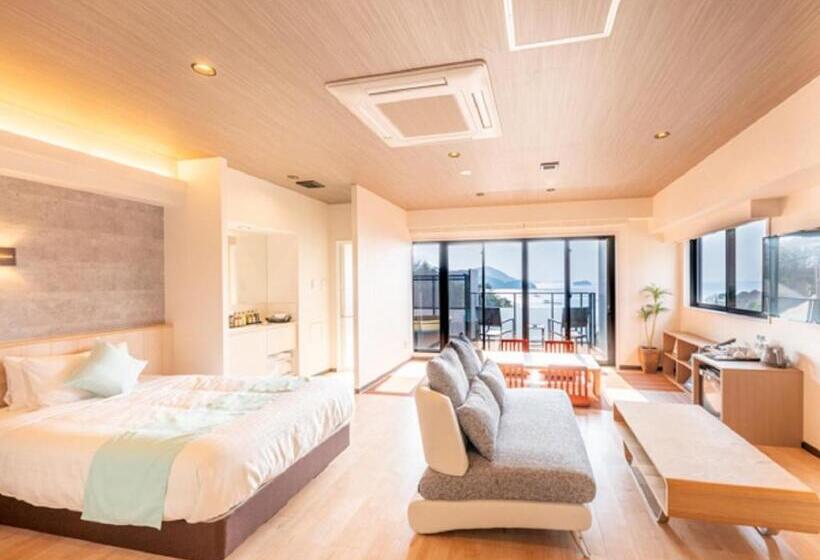 جناح سوبيريور مطل علي البحر, Livemax Resort Miyahama Ocean View