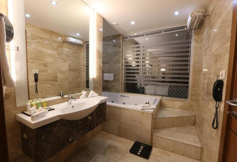 اتاق استاندارد با وان آب گرم, Olive Tree Amman