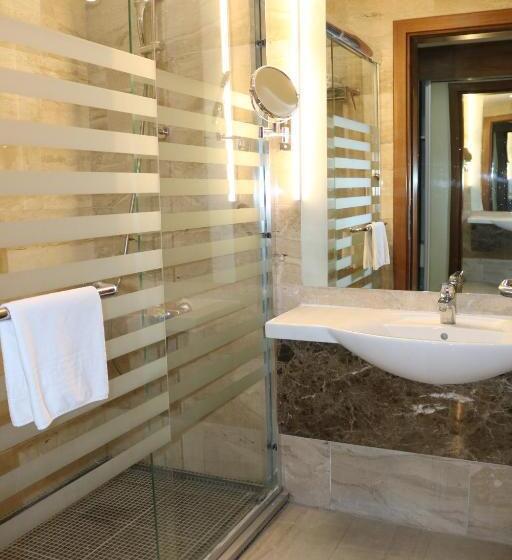 اتاق لوکس, Olive Tree Amman