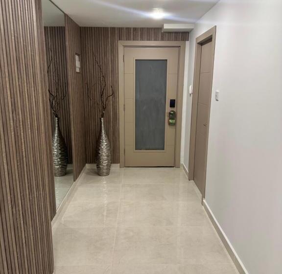 سوئیت پرزیدنت, Olive Tree Amman