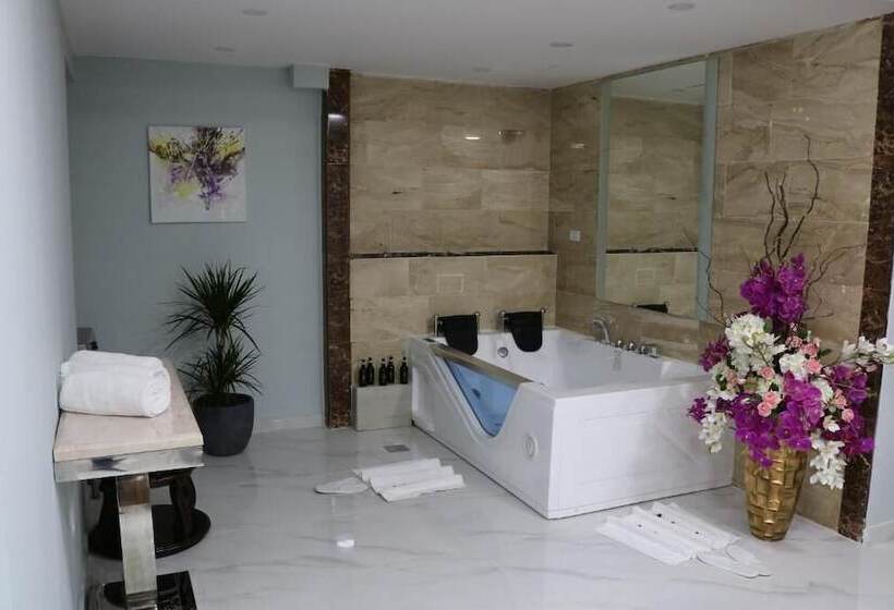 سوئیت پرزیدنت, Olive Tree Amman