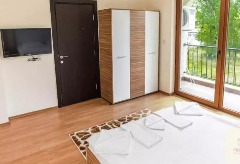 Standard-studio Puistonäkymä, Primea Beach Residence