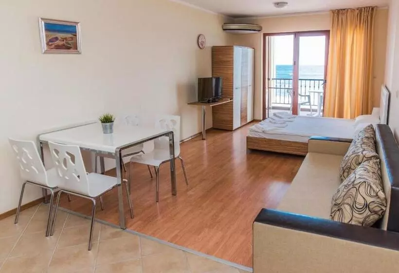 Standard-studio, Primea Beach Residence