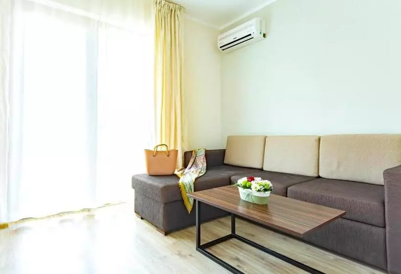 Standard-studio Puistonäkymä, Primea Beach Residence