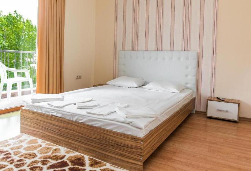 标准工作室带公园景, Primea Beach Residence