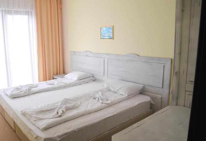 侧面带海景及2个卧室的公寓, Primea Beach Residence