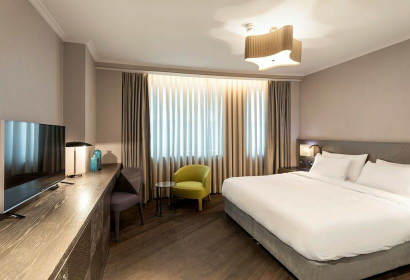 Standard Room, Radisson Blu Hotel Istanbul Ottomare