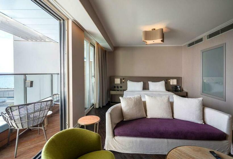 Suite Sea View, Radisson Blu Hotel Istanbul Ottomare