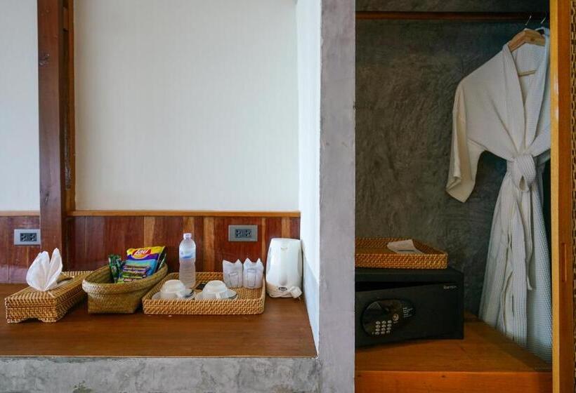 Номер Superior Вид на Море, Sai Daeng Resort