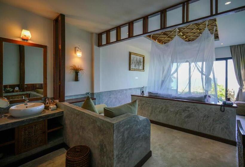 Номер Superior Вид на Море, Sai Daeng Resort