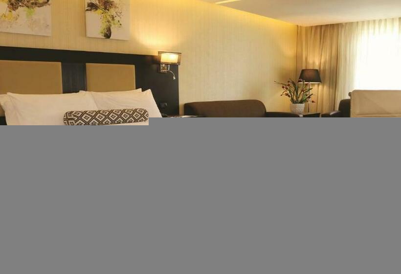 اتاق سوپریور با تخت بزرگ, Olive Tree Amman