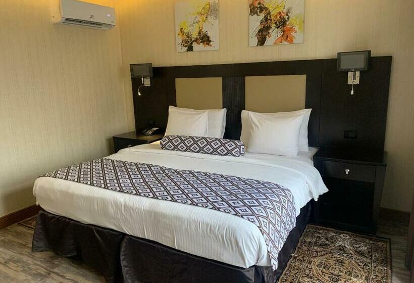 اتاق سوپریور با تخت بزرگ, Olive Tree Amman