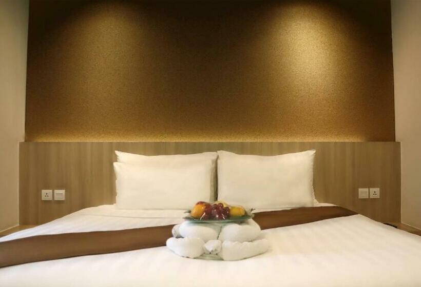 디럭스 룸, Vasaka Hotel Jakarta Managed By Dafam