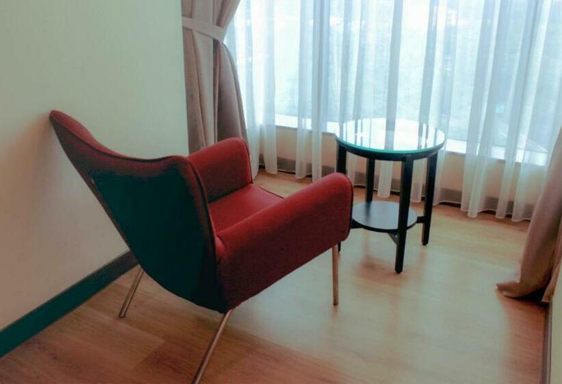 주니어 스위트, Vasaka Hotel Jakarta Managed By Dafam