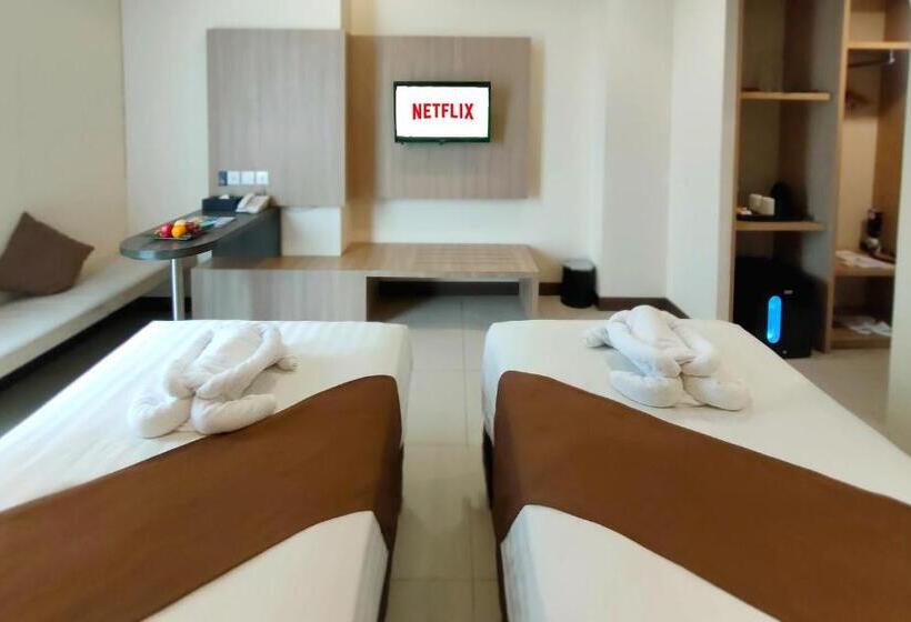 Номер Deluxe, Vasaka Hotel Jakarta Managed By Dafam