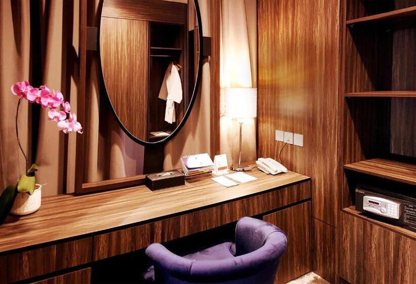 Люкс, Vasaka Hotel Jakarta Managed By Dafam