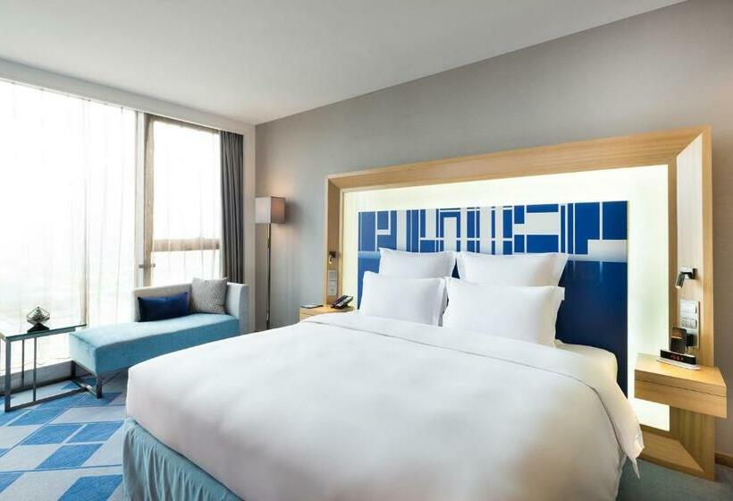 חדר סופריור עם מיטת קינג, Novotel Ningbo East