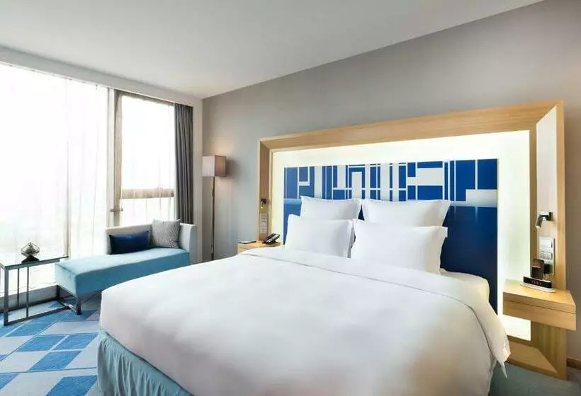 キングサイズベッドのスーペリアルーム, Novotel Ningbo East