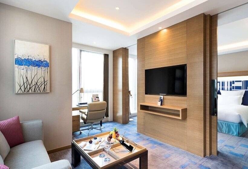 סוויטת פרמיום, Novotel Ningbo East